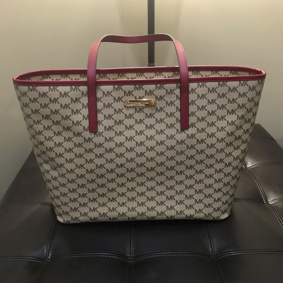 Michael Kors Tote XXXSoldXXX - Picture 2 of 7